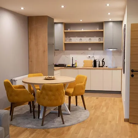 Apartment Liberte