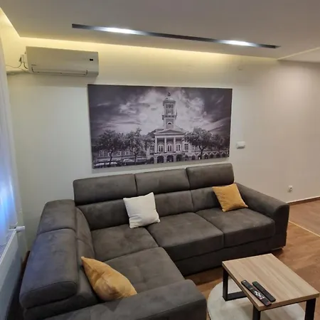 Apartment Liberte
