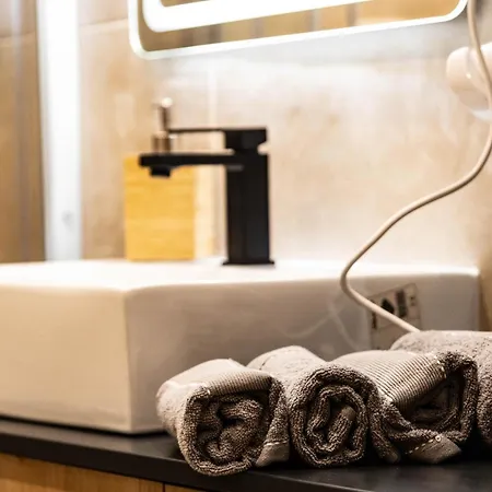 Liberte Apartament *